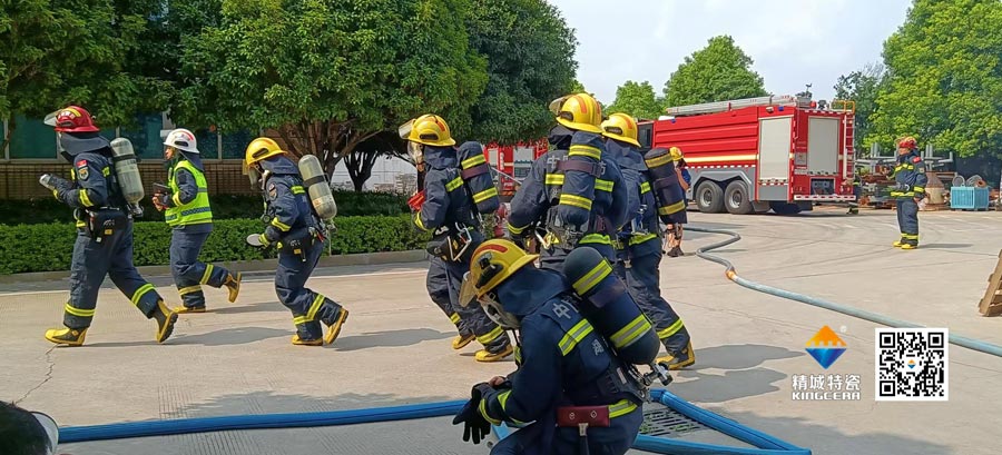 PA视讯起劲配合消防联合演练，，共筑清静生产防线